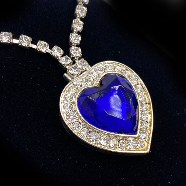 c.1997 Reproduction Necklace "Heart of the Ocean" from Titanic. Blue Glass, Diamonte (Jewelry, Jewellery, Vintage, Costume)