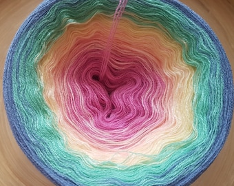 Gradient Yarn Cake: 100% Acrylic 3-Ply Ombre Yarn