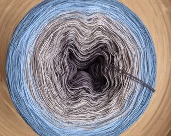 Ombre Yarn Cake: Cotton Acrylic Blend, Gradient 3ply/4ply