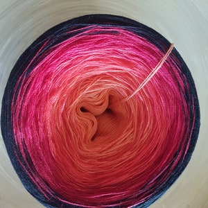 Ombre Yarn Cake: 3 Ply Color Change, 50/50 Cotton Acrylic