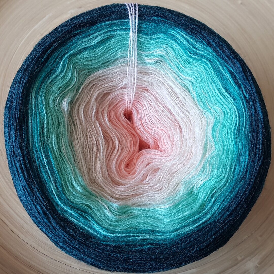 Gradient Cake Yarn, Ombre Yarn Cake, Color Change Yarn, 3 Ply, Ombre ...