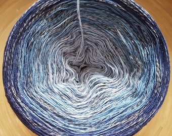 Gradient Ombre Yarn Cake: 50/50 Cotton Acrylic, Black & White Thread