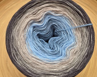 Ombre Yarn Cake: Cotton Acrylic Blend, Gradient 3ply/4ply