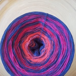 Ombre Yarn Cake: 3 Ply Gradient, 50% Cotton/Acrylic Blend