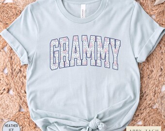 Chemise Grammy fleurie, cadeau Grammy féminin, t-shirt grand-mère coquette du Sud, sweat-shirt Grammy rose pastel