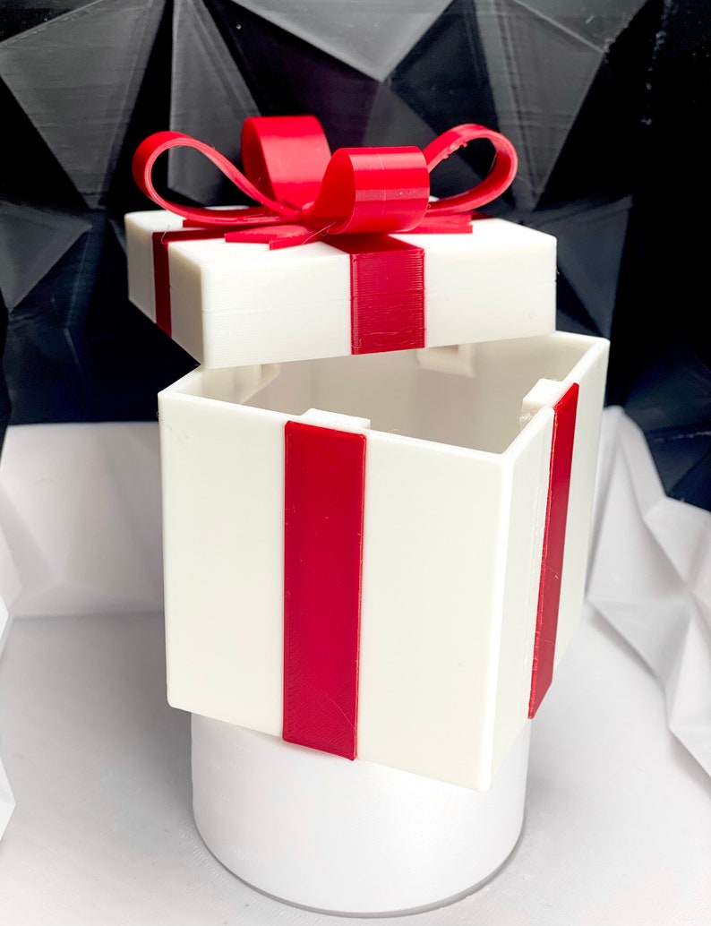 Locking Gift Box 3D Printed, Gift Box, Valentines Gift Box, Christmas Gift Box, Bday Gift Box