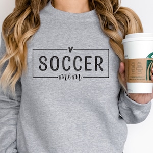 Soccer mom svg design, Soccer Mama svg, Soccer shirt, Soccer love - Digital Download svg, SVG for Cricut and Silhouette, png, dfx, pdf, eps.