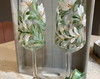 Hand Painted Champagne Flutes Glasses Modern Design White  Flowers Wedding Special Gift Bridesmaids Personalise it