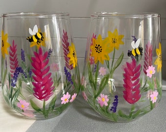 Hand Painted Gift Tumbler Glass in a gift box Floral Sunflower Bee design