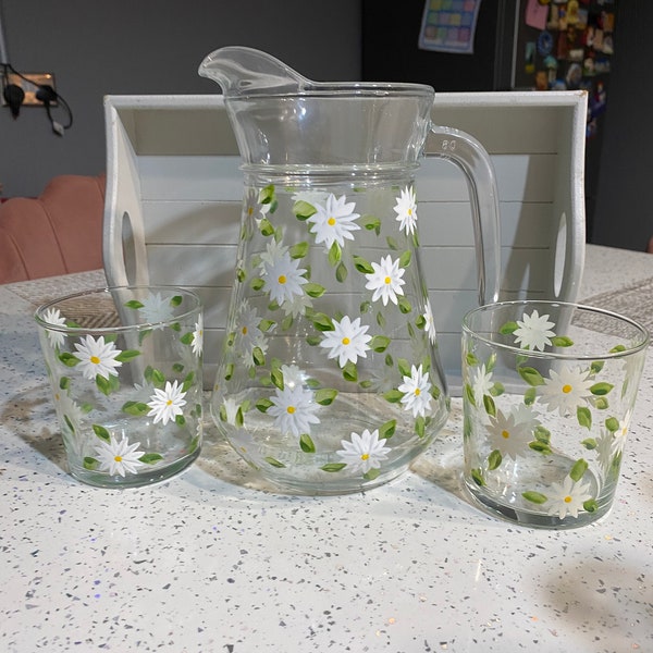 Hand Painted Glass Summer set Jug Pitcher Vase with glasses Daisies design Birthday Mothers Day Wedding Gift could be personalised