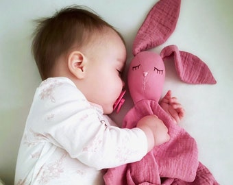 personalized bunny comforter, organic muslin baby lovey, soft sleeping toy, bunny doudou, baby security blanket, monogrammed baby blanket