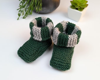 Crochet baby wizard booties, Baby booties, little wizard wool shoes, Hand knitted baby shoes, wizarding world gift, Baby shower gift