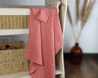 summer baby blanket, muslin baby blanket, double gauze baby swaddle, organic cotton blanket, newborn baby blanket, baby shower gift