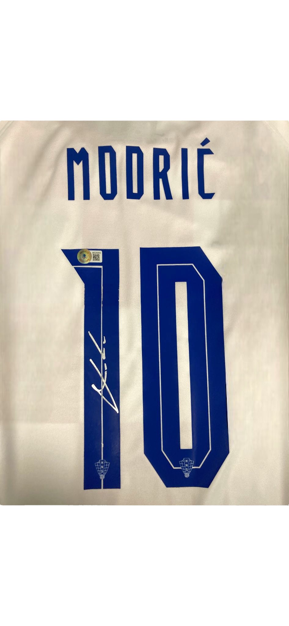 Buy Luka Modric Signed Croatia National Team Jersey beckett COA