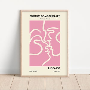 Picasso The Kiss Inspired Pink Art Print, Minimalist Exhibition Poster, Abstract Print, Aesthetic Interior Decor, DIGITAL DOWNLOAD