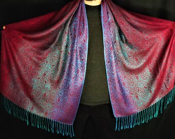 Red Color Strawberry Fruit With Green Leaf Scarfs For Women Lightweight Casual Scarf Cashmere Scarf Large 77x27/196x68cm Large Soft Pashmina Extra Warm Red Color Strawberry Fruit With Green Leaf Scarfs For Women Lightweight Casual Scarf Cashmere Scarf Large 77x27/196x68cm Large Soft Pashmina Extra Warm