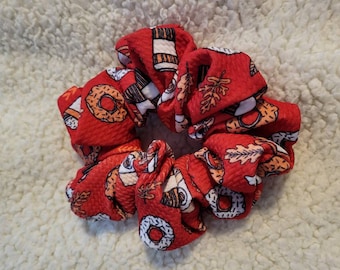 Oversized scrunchie