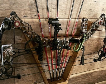 Old Glory Carved Compound Bow Rack for the Patriotic Archer
