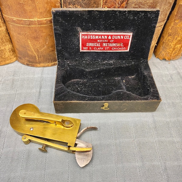 Large Veterinary Spring Lancet w/ Depth Gauge and Original Case, "Haussmann & Dunn Co", Antique Bloodletting Instrument