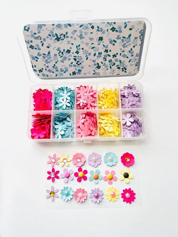 Handmade TINY Flowers Set of 140 paper flowers Paper Crafting Flower