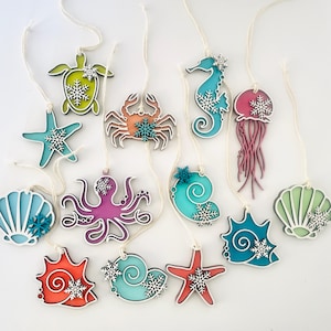 Beach Ornaments, Coastal Christmas Decor, Handmade Nautical, Hand Painted Decoration, Ocean Sea Starfish Seashell Turtle Octopus Jelly Fish