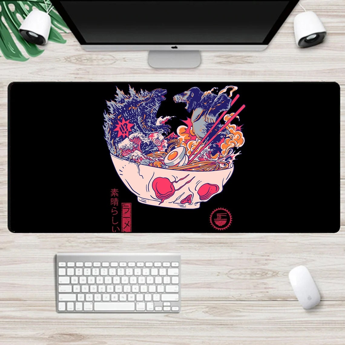 Discover XXL Mousepad 600x300mm Big Gaming King Kong Godzila