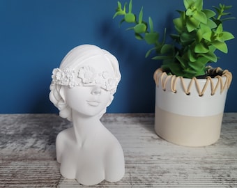 Plaster figurine Woman with Floral domino mask, venetian vintage sculpture, bookshelf decor for office, blind floral mask on lady bust