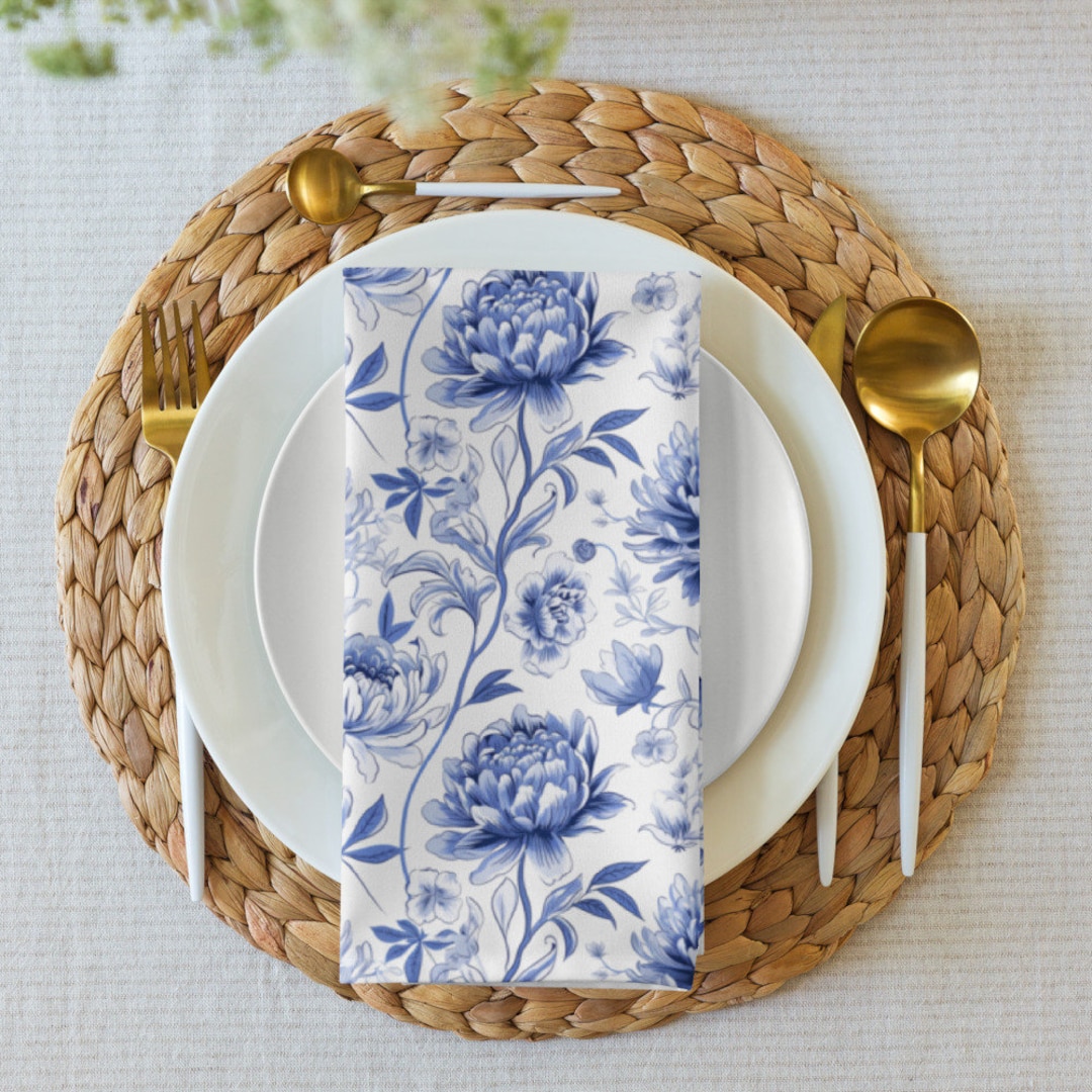 Chinoiserie Cloth Blue and White 4 Napkins Set - Elegant Dining Table ...