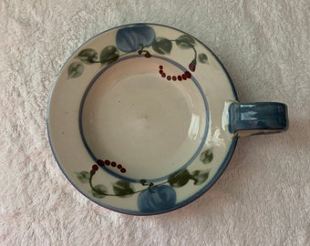 Small Pottery Serving Dish/Nappy