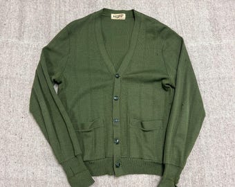 Kardigan męski Vintage Kaiapoi w kolorze średnim zielonym z lat 60. XX wieku w Nowej Zelandii