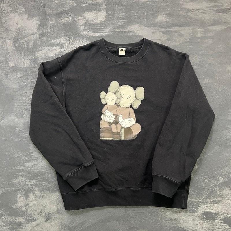 Uniqlo, Vintage Kaws Uniqlo Sweatshirt Mens Medium Black Companion