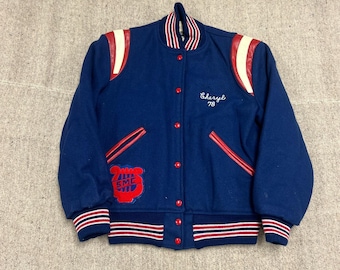 Kurtka Vintage Standard Pennant Varsity w kolorze średnioniebieskim z lat 70. XX wieku