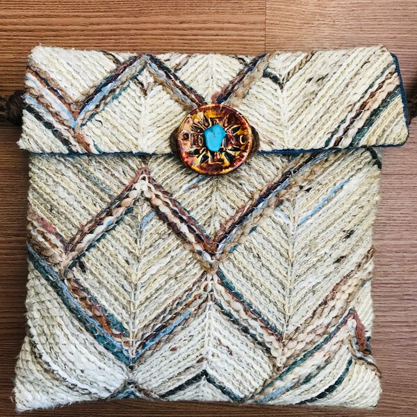 1970s Knit Purse with Turquoise Button