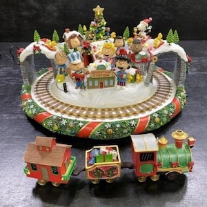 Peanuts christmas train set hotsell