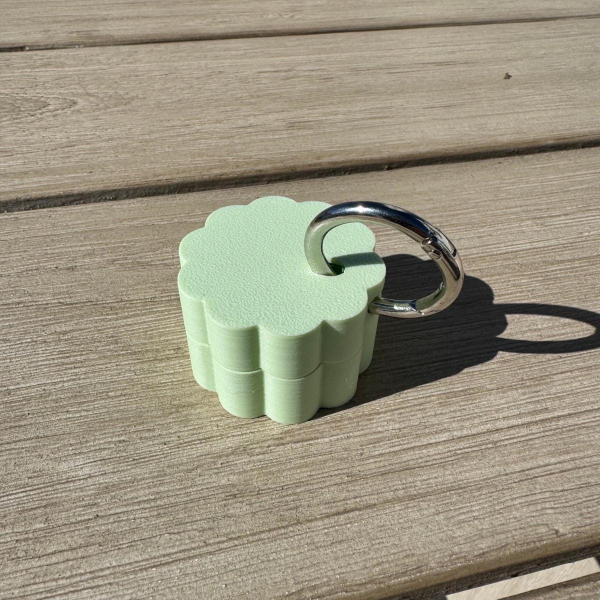 AirTag Flower Travel Ring Box | Keychain Ring Box | Travel Jewelry ...