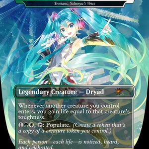 Puede incluir: Una carta coleccionable con un personaje de estilo anime de largo cabello color verde azulado, vistiendo un atuendo blanco y verde azulado. La carta se titula Miku, Song of the People, etiquetada como Legendary Creature - Dryad, con texto.