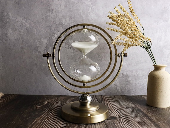 Anti Anxiety retro Glass Hourglass Color Sand Hourglass Decoration,Creative Living Room /Office Decoration Ornaments .Best Gift.