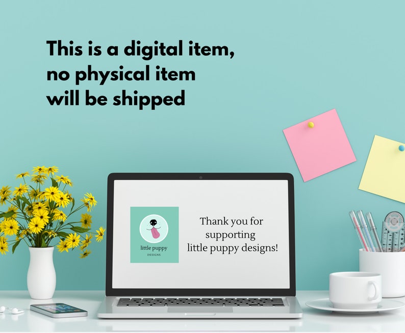 Może przedstawiać: Laptop z białym ekranem wyświetlającym wiadomość z tekstem "Dziękujemy za wsparcie dla projekt&oacute;w małych szczeniąt!" Laptop stoi na białym biurku z wazą z ż&oacute;łtymi kwiatami, telefonem kom&oacute;rkowym, filiżanką i spodkiem oraz dwoma karteczkami samoprzylepnymi.