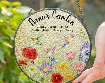 Personalized Nana’s Garden Hummingbird Floral Suncatcher, Custom Grandchildren Names Hanging Glass Ornament, Mother’s Day Gift Mom Nb 0267
