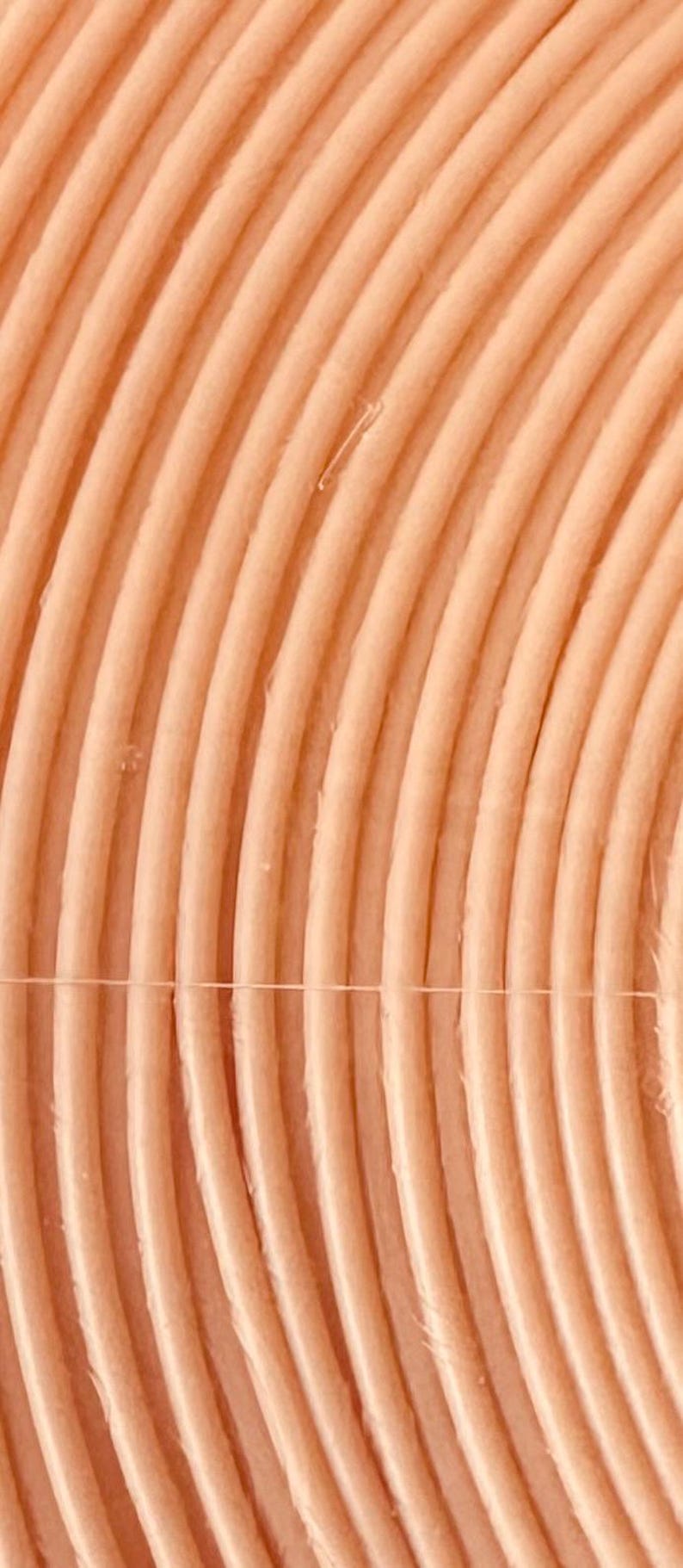 Escondite/Soporte "Tronco hueco grande" Peach Fuzz