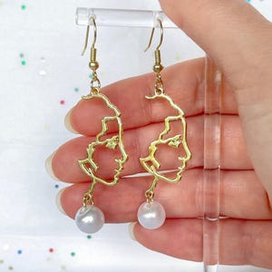 Gold silhouette earrings, face earrings, gold earrings, pearl earrings, statement earrings,  gold boho earrings, gold jewelry gift idea