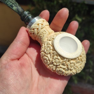 Meerschaum pipe