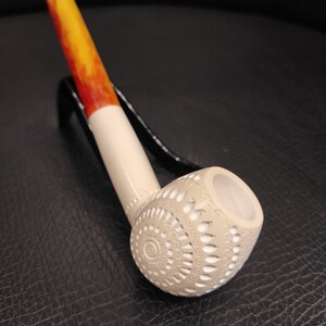 long stemmed reading pipe
