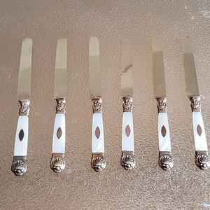 Couteaux à dessert -  France