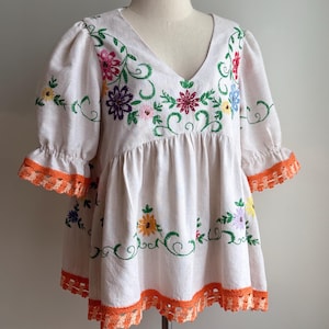 Handmade Top from Vintage Embroidered Tablecloth – Upcycled Fashion | One of a Kind