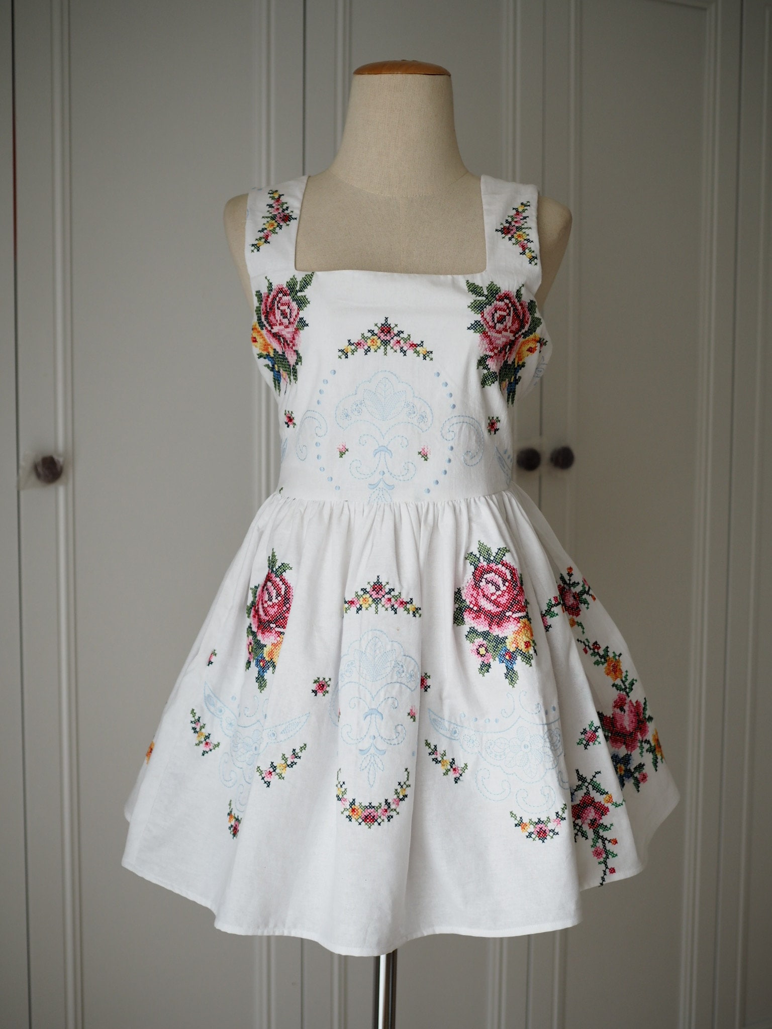 Mini Dress /Tablecloth Dress /Upcycled fashion /Vintage Fabric