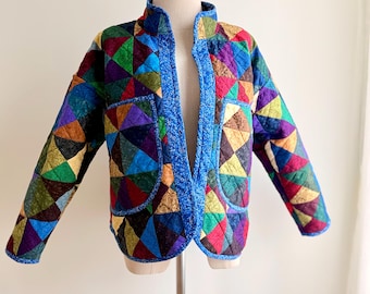 Veste bohème XS - Manteau matelassé en patchwork fait main - Style géométrique coloré