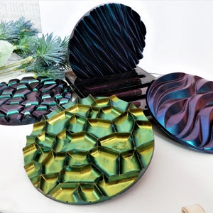 3D Chameleon colourshift setof 4 coasters with holder