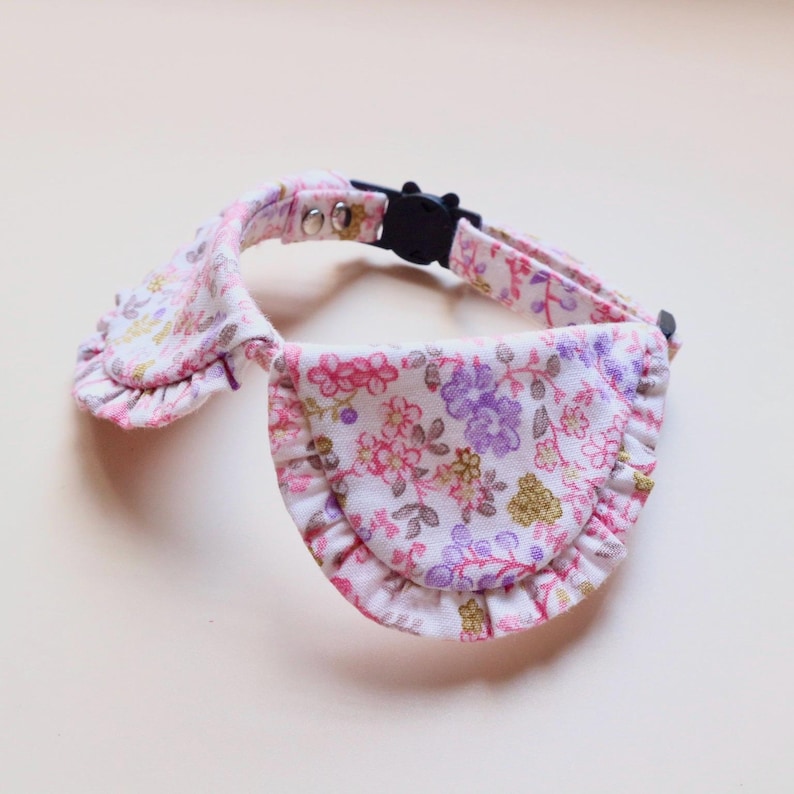 Personalized Tiny Flower Cat Collar, Embroidered Name Collar, Pink Cat Collar, Unique Personalized Cat Gift, Cute Pet Collar, Gift for Cat image 3
