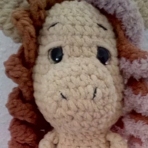 Pferd aus Chenillegarn